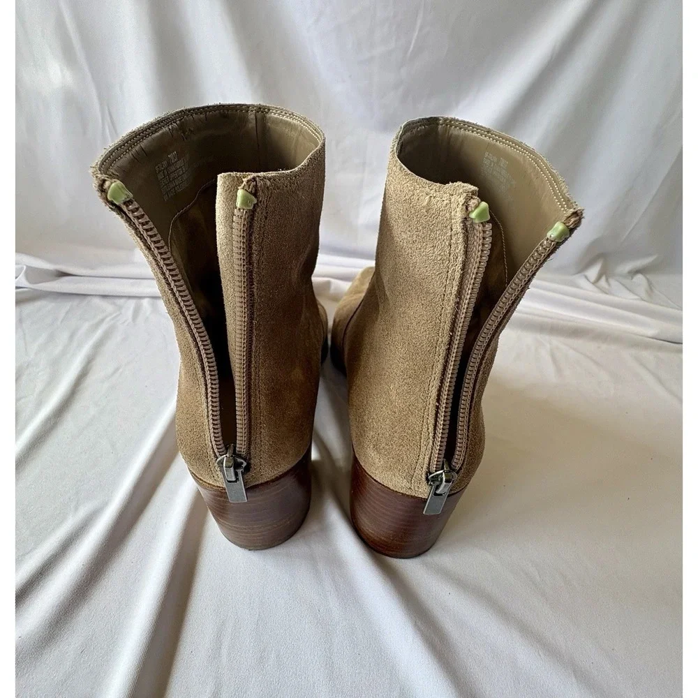 Saks Fifth Avenue Tan‎ Suede Ankle Boots Block Heel Pointed Toe Size 7M / 37